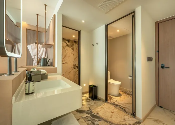 Roys 5* Bangkok